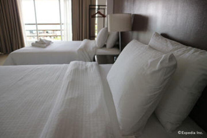 长滩岛悬崖旅馆(Cliff House Boracay)