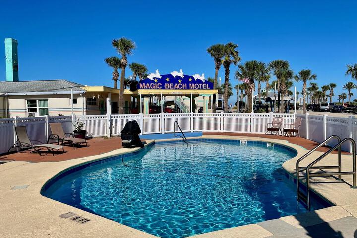 Pool 8 of 108
