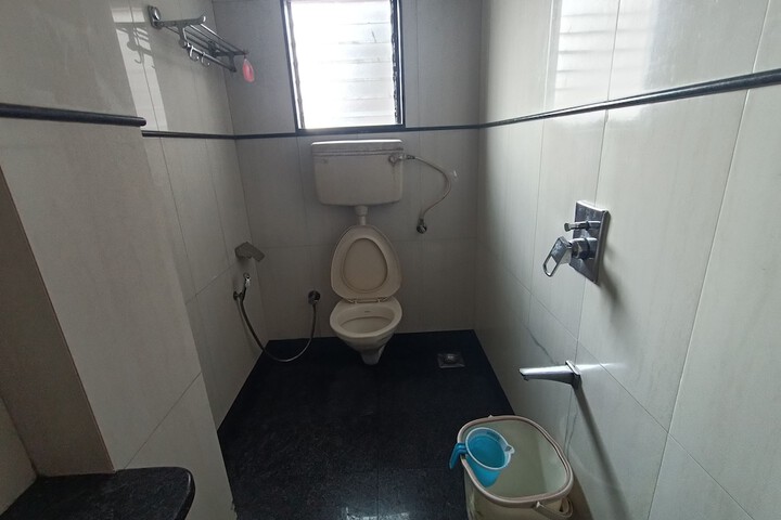 Room 77 of 90