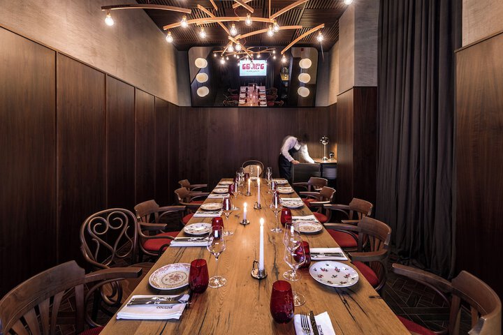 Dining 47 of 58