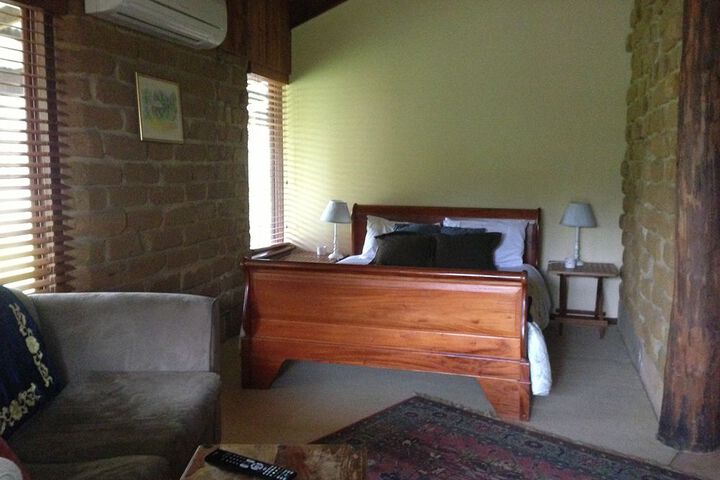 Room 4 of 49