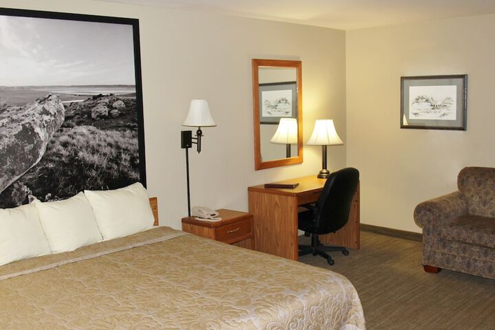 Room 4 of 46