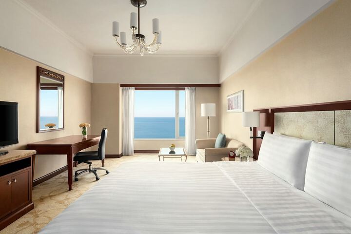 Room 20 of 79