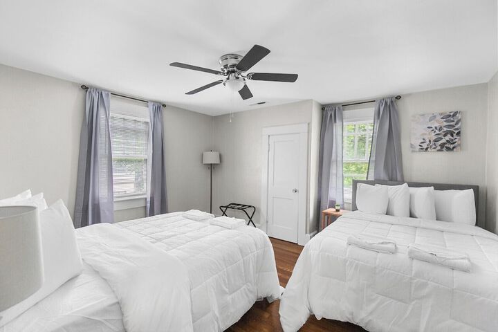 Room 3 of 42