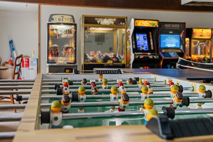 Game room