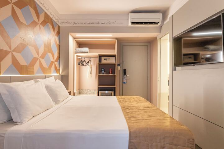 Room 5 of 74