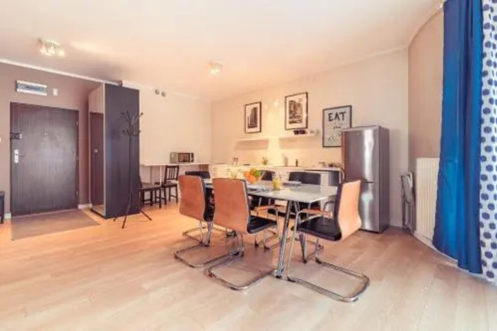 Room 2 of 15