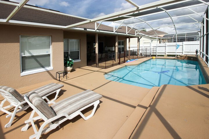 Pool 36 of 49