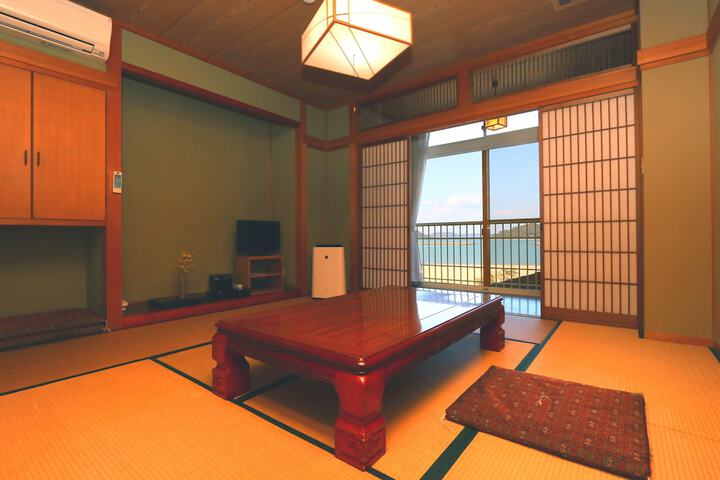 Room 6 of 55