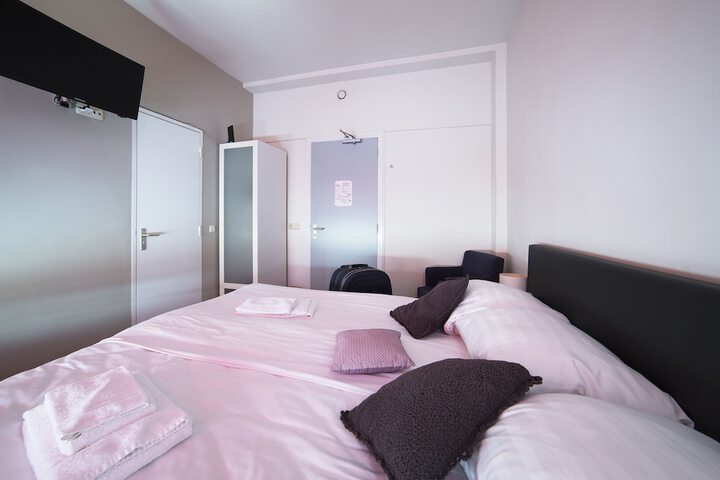 Room 22 of 70