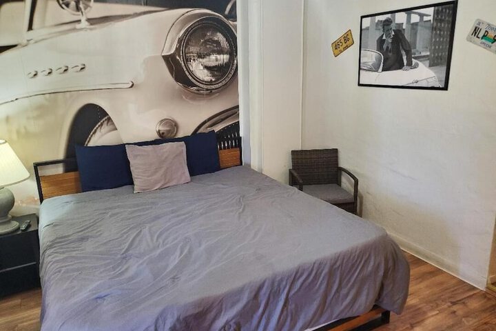 Room 12 of 39