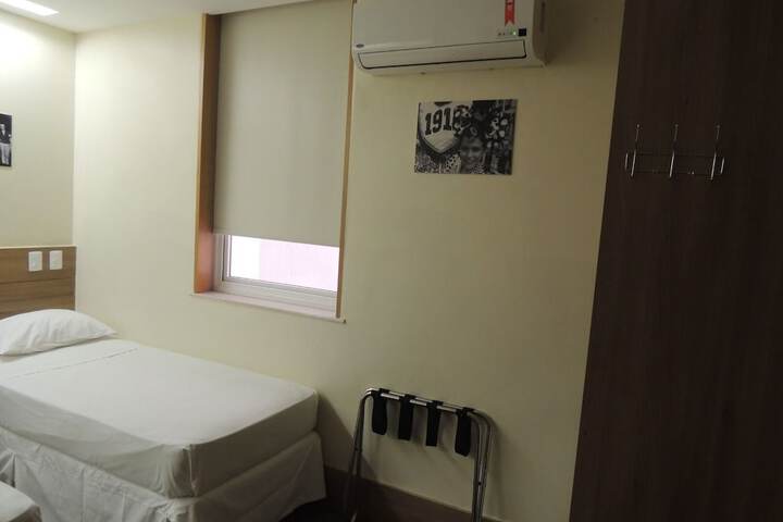Room 8 of 22