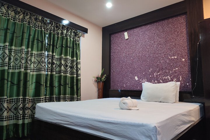 Room 3 of 22