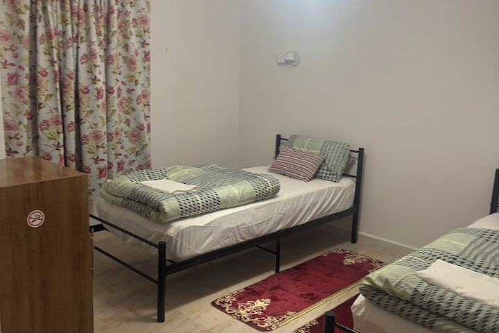 Room 2 of 25