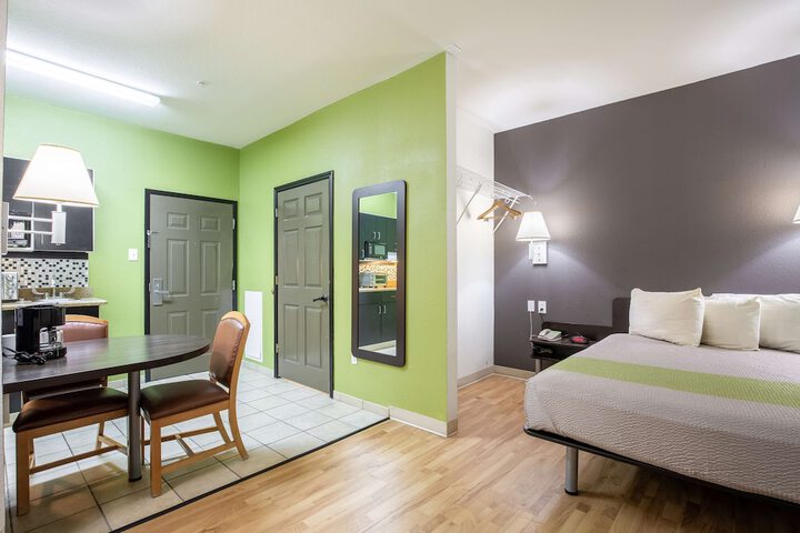 Room 20 of 74