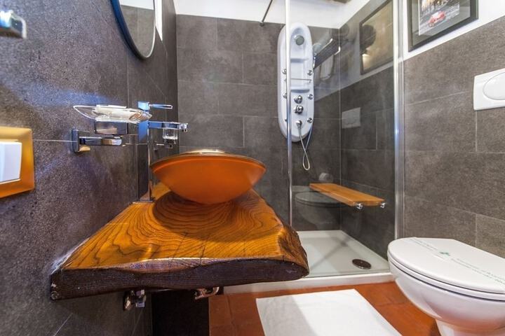 Clean Restrooms
