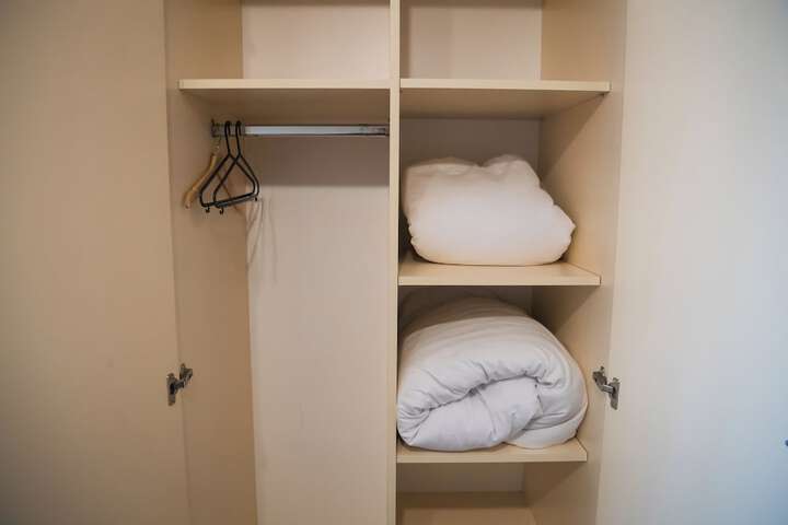 Room 69 of 80