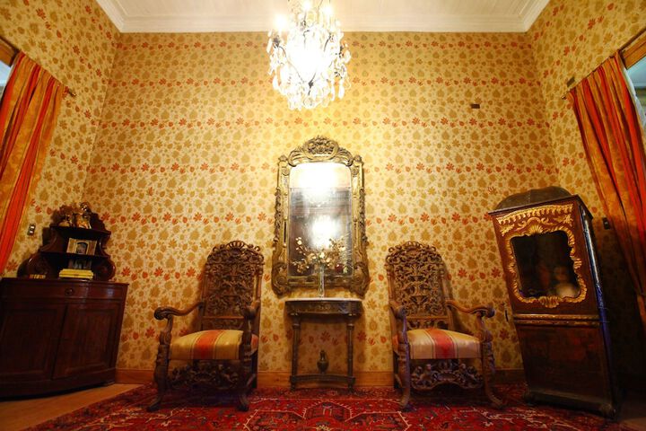 Guest Lobby