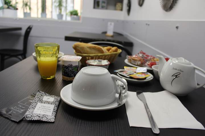 Breakfast meal