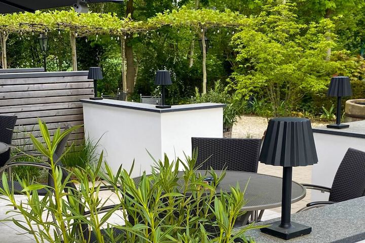 Sundeck 113 of 131