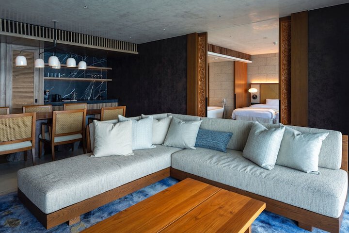 Room 21 of 81