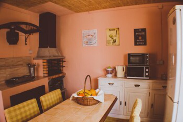 Room 33 of 35