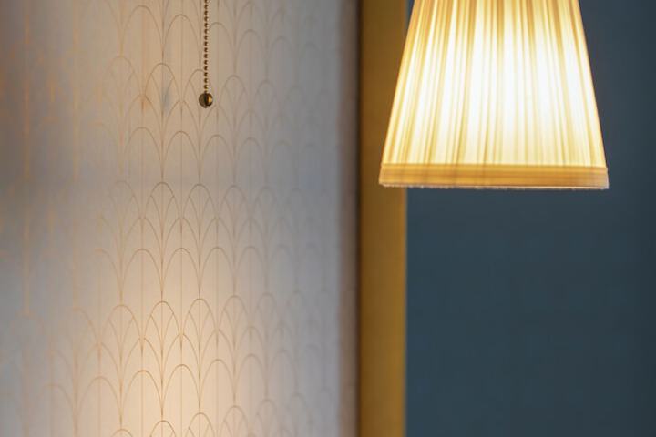 Room 27 of 35