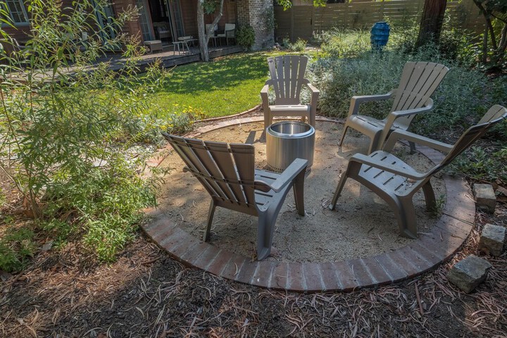 Property Grounds 18 of 18