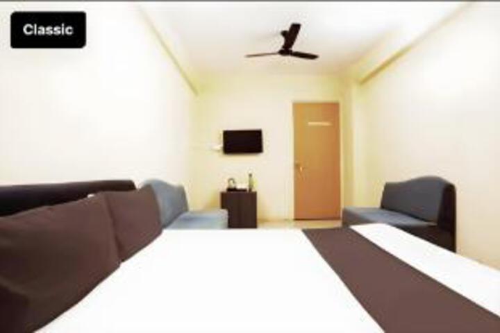 Room 18 of 19
