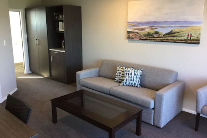 Room 11 of 31