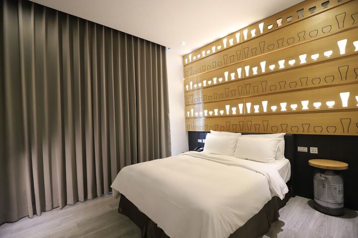 Room 54 of 129