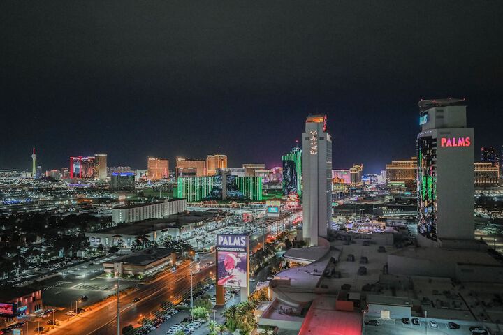 Hotel View 588 of 603