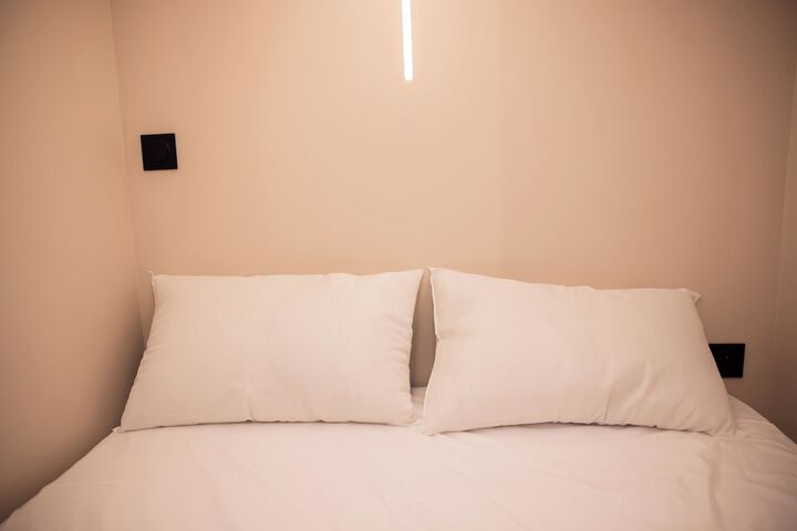 Room 13 of 25