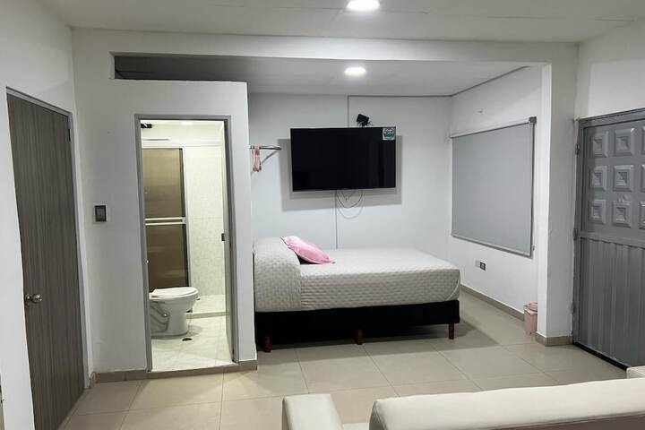 Room 20 of 36