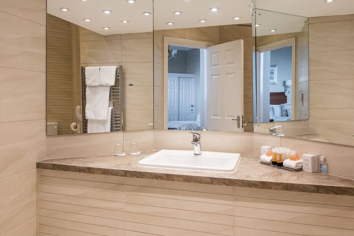 Bathroom Interior Photo