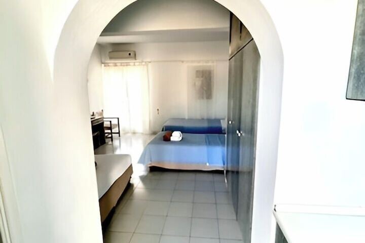 Room 15 of 52