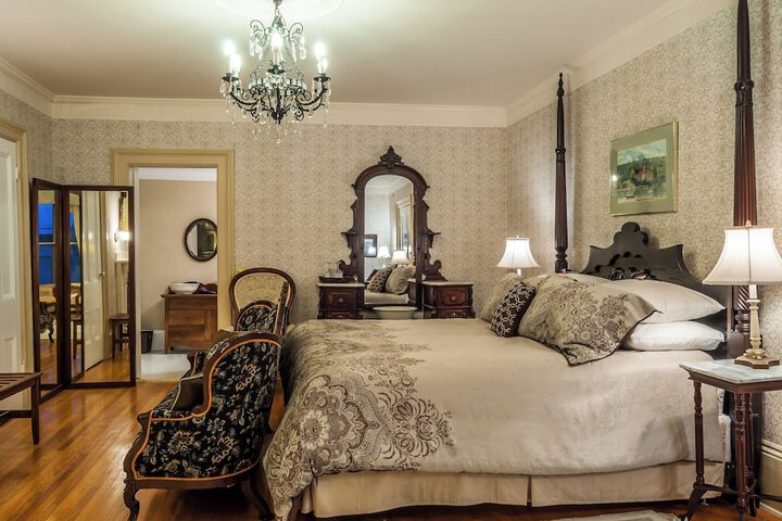 Governors Mansion Inn in Miramichi, NB