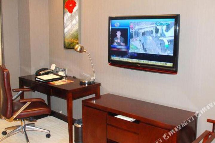 Centenio Kingdom Hotel