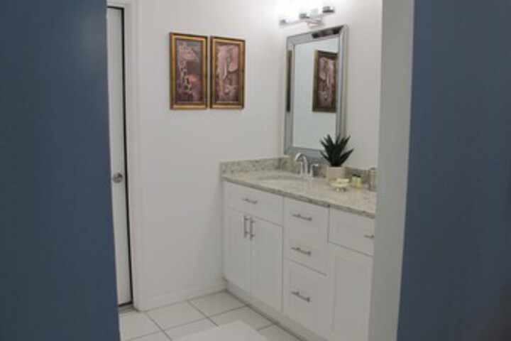 Room 13 of 291