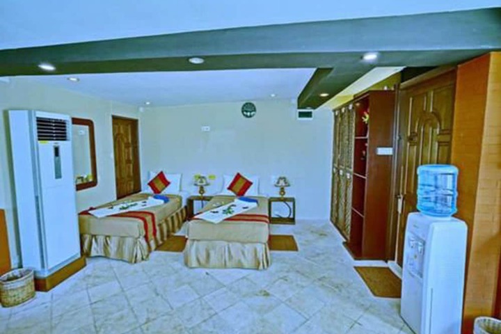 Room 22 of 67