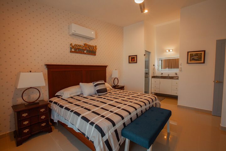 Room 10 of 62