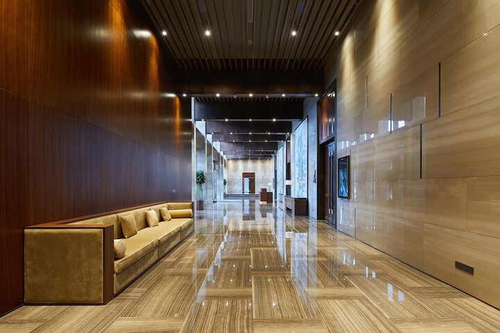 Ballroom/Hall 76 of 93