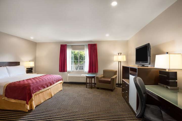 Room 14 of 29