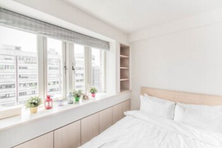 Room 14 of 23