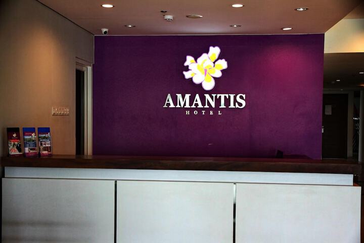 Guest Lobby