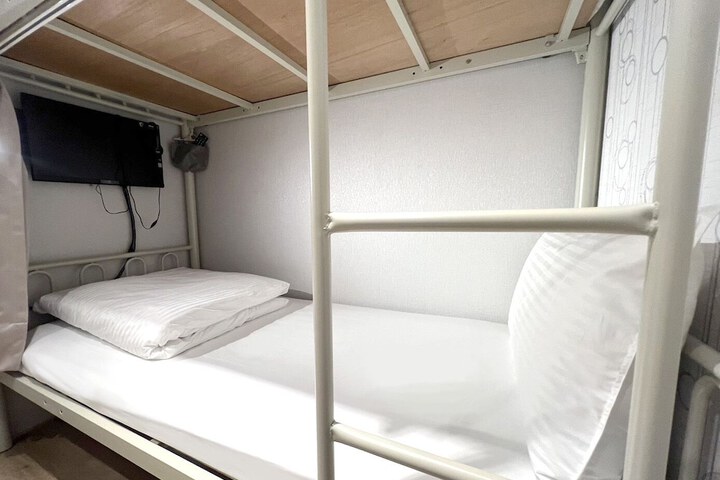 Room 25 of 78