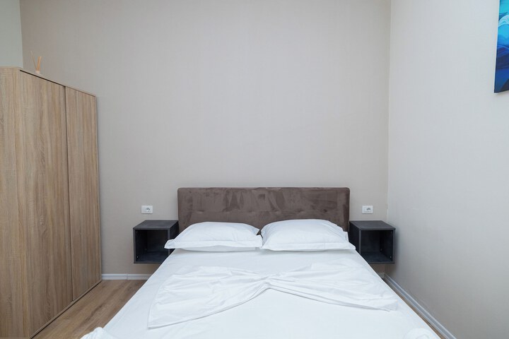 Room 36 of 110