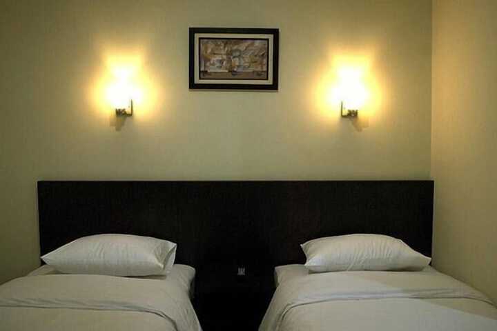 Room 3 of 4