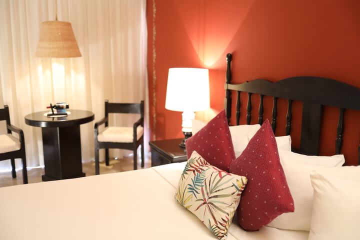 Room 12 of 71