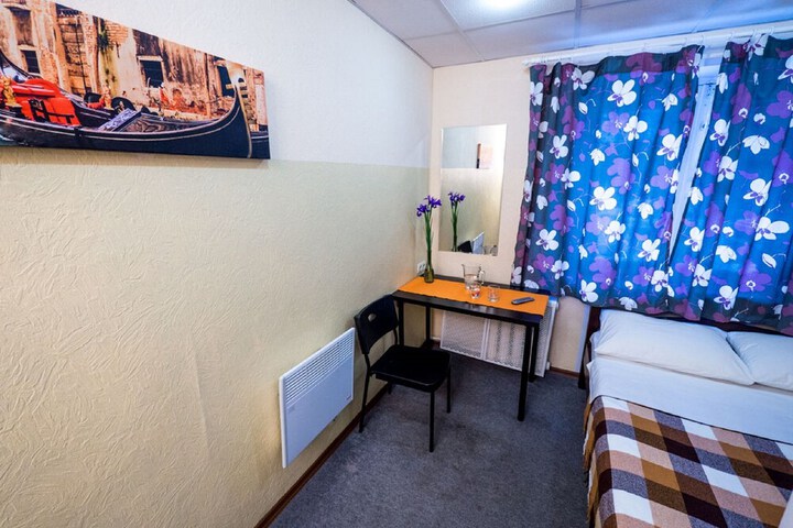 Room 17 of 63